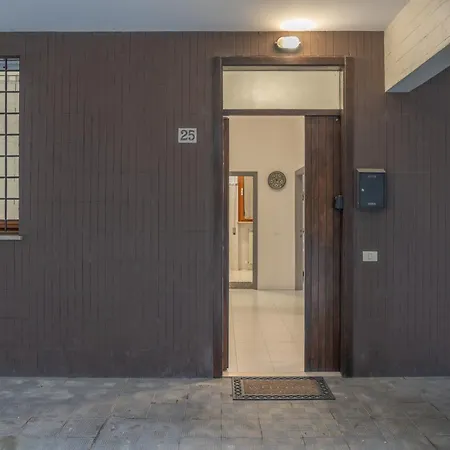 Ciatti 25 - Spazioso Trilocale - Italywego *